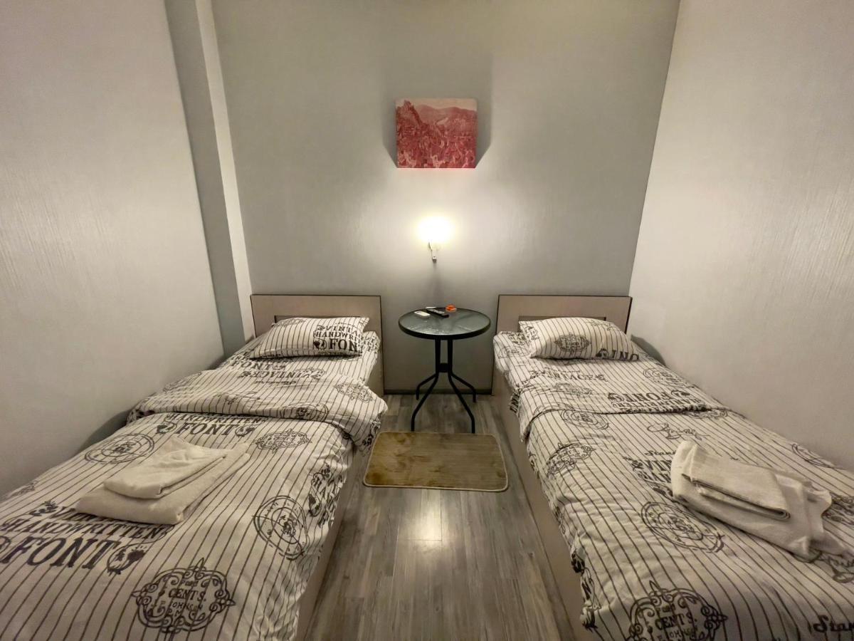 Mr Guest House Тбилиси Екстериор снимка