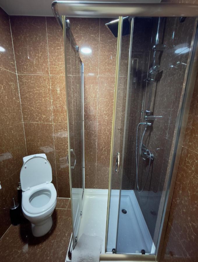 Mr Guest House Тбилиси Екстериор снимка