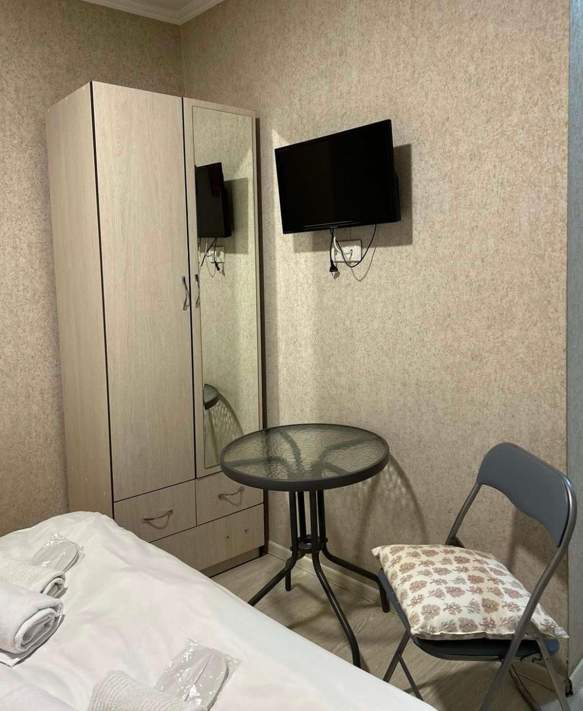 Mr Guest House Тбилиси Екстериор снимка