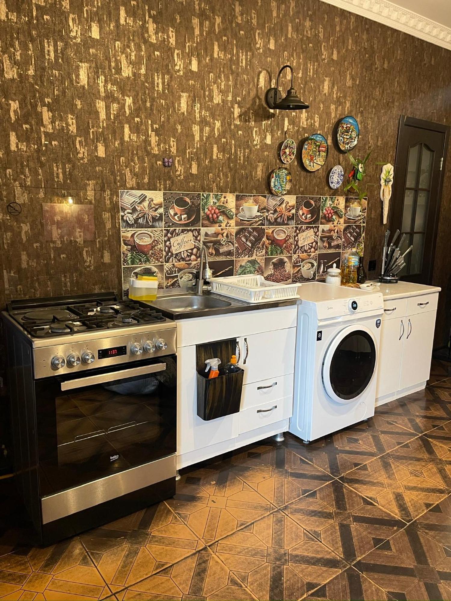 Mr Guest House Тбилиси Екстериор снимка